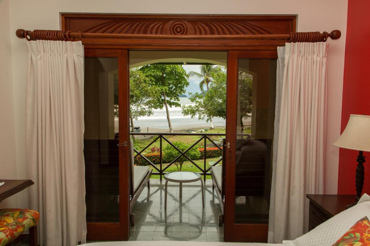 1 Bedroom Condo