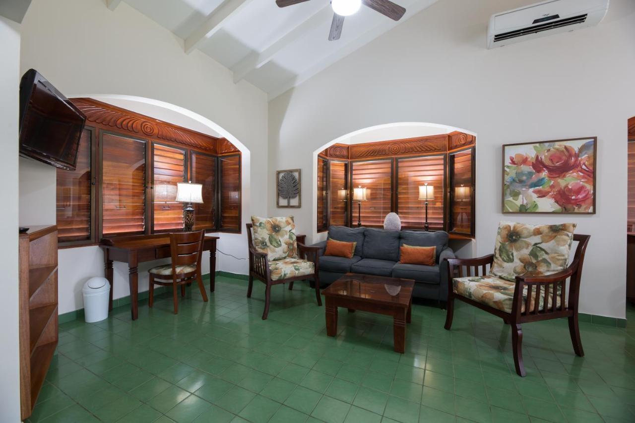 Garden View 2 Bedroom Condo
