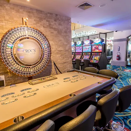 Crocs Resort & Casino-2